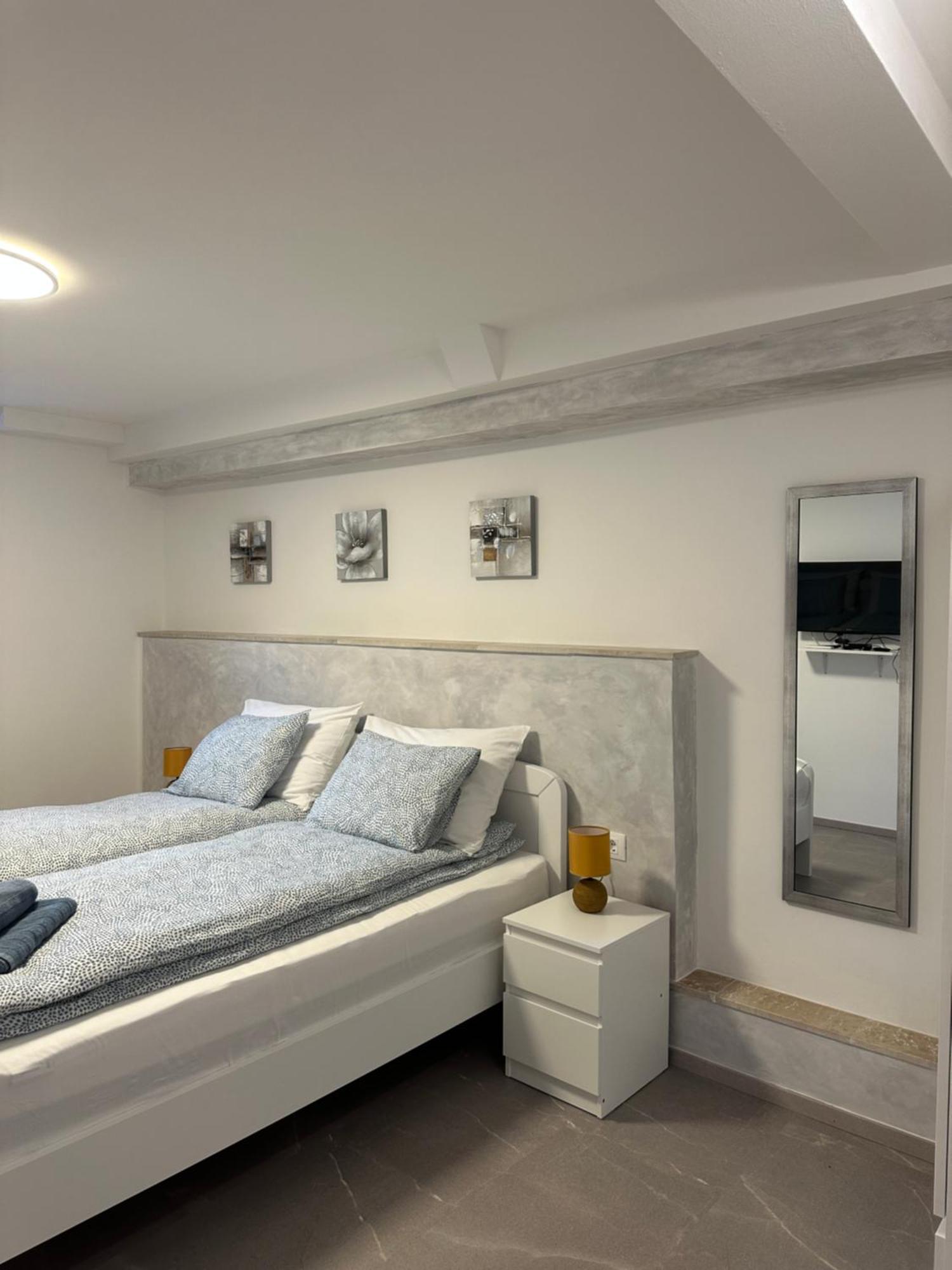 Apartment Bilic Pula Eksteriør billede